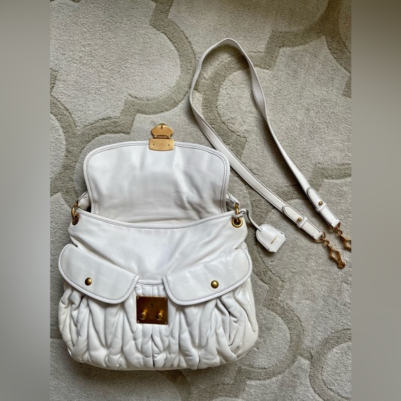 Neo Vintage Miu Miu Matelasse shoulder bag - Picture 8 of 16